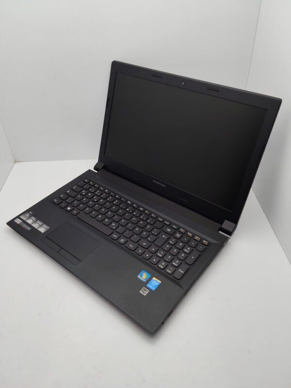 Ноутбук Lenovo B50-70 / 15.6" (1366x768) TN / Intel Core i3-4005U (2 (4) ядра по 1.7 GHz) / 8 GB DDR3 / 240 GB SSD / Intel HD Graphics 4400 / WebCam - Зображення 4