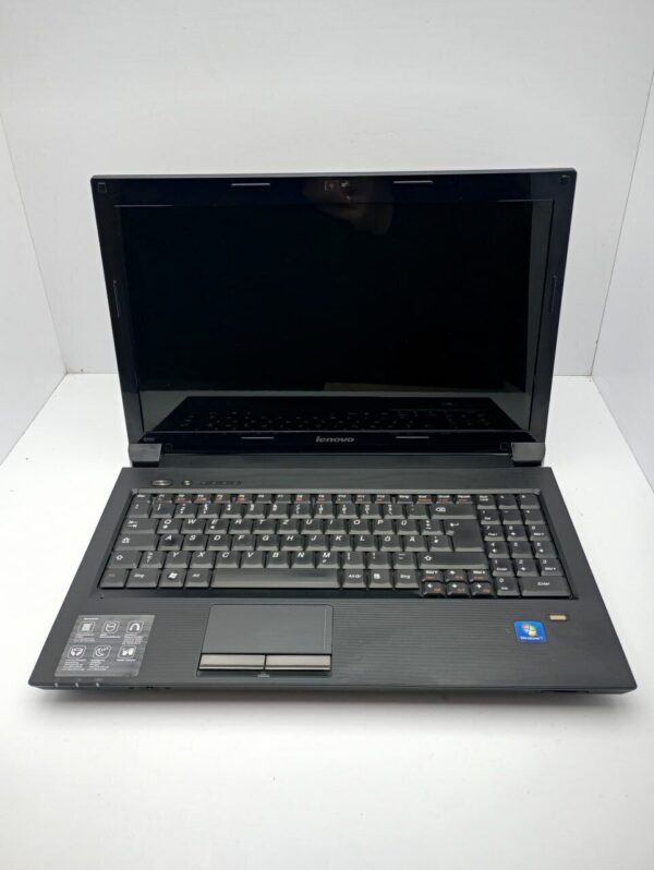 Ноутбук Lenovo B560 / 15.6" (1366x768) TN / Intel Core i3-370M (2 (4) ядра по 2.4 GHz) / 6 GB DDR3 / 320 GB HDD / Intel HD Graphics / NoWebCam - Зображення 2