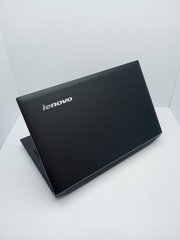Ноутбук Lenovo B560 / 15.6" (1366x768) TN / Intel Core i3-370M (2 (4) ядра по 2.4 GHz) / 6 GB DDR3 / 320 GB HDD / Intel HD Graphics / NoWebCam - Зображення 7