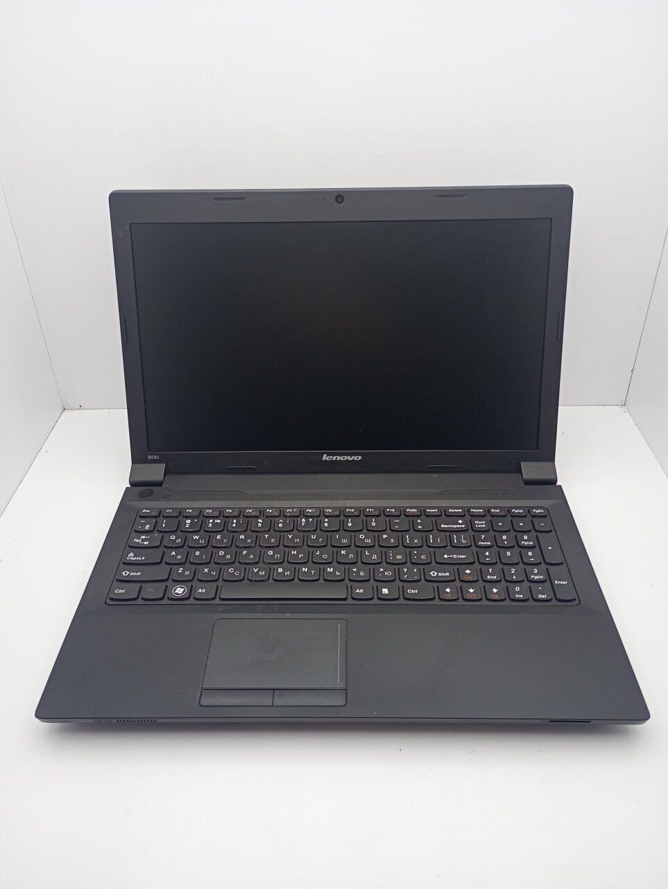 Ноутбук Lenovo B590 / 15.6" (1366x768) TN / Intel Pentium B960 (2 ядра по 2.2 GHz) / 6 GB DDR3 / 320 GB HDD / Intel HD Graphics / WebCam - Зображення 2