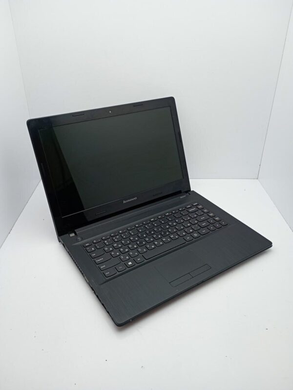 Ноутбук Lenovo G40-30 / 14" (1366x768) TN / Intel Celeron N2840 (2 ядра по 2.16 - 2.58 GHz) / 4 GB DDR3 / 120 GB SSD / Intel HD Graphics / WebCam - Зображення 3