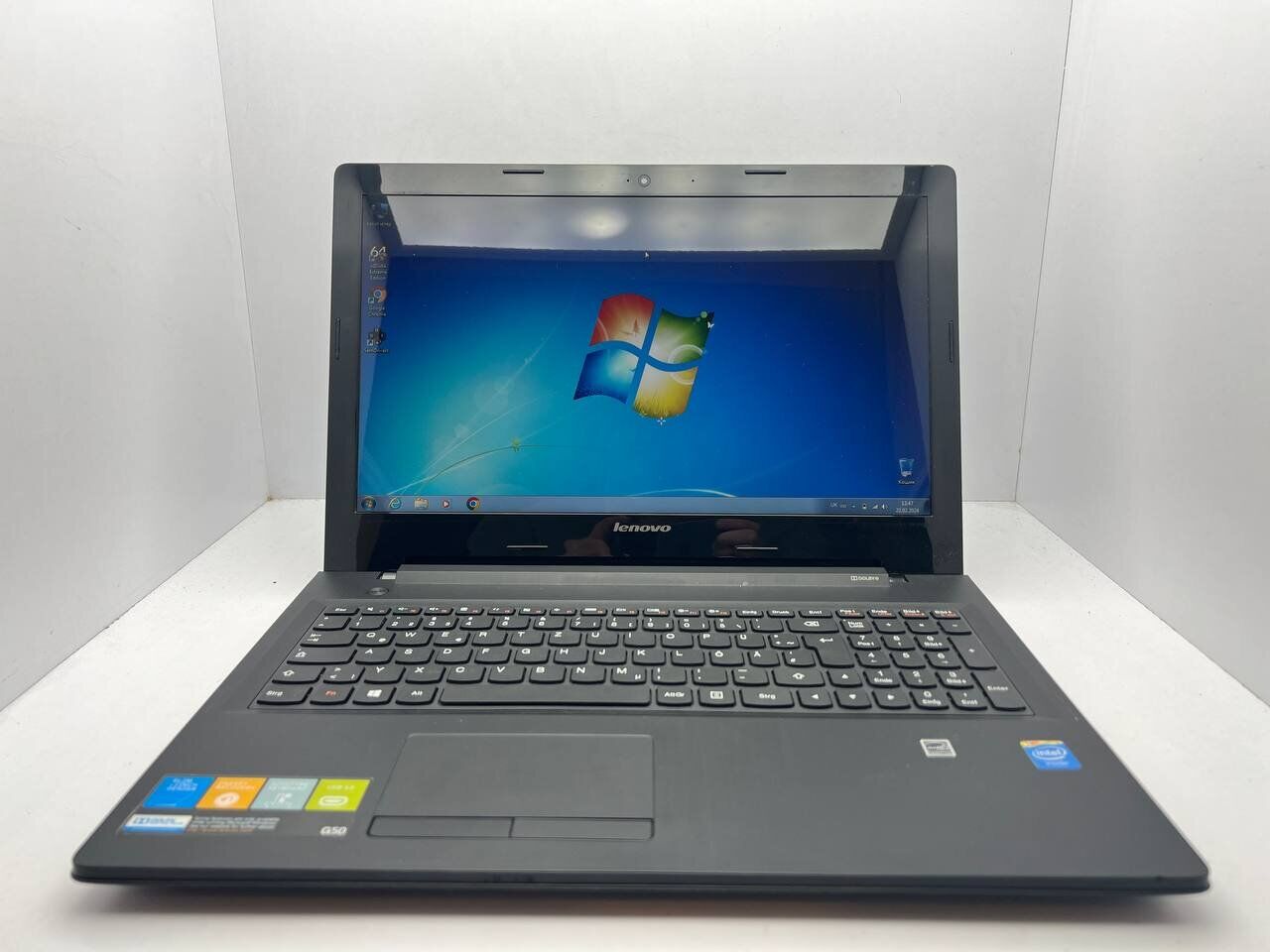 Ноутбук Lenovo G50-70 / 15.6" (1366x768) TN / Intel Celeron 2957U (2 ядра по 1.4 GHz) / 4 GB DDR3 / 500 GB HDD / Intel HD Graphics / WebCam - Зображення 2