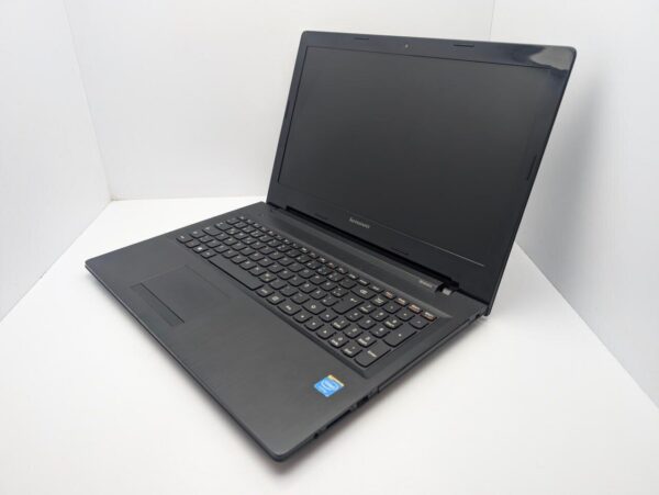 Ноутбук Lenovo G50-70 / 15.6" (1366x768) TN / Intel Core i3-4030U (2 (4) ядра по 1.9 GHz) / 6 GB DDR3 / 120 GB SSD / Intel HD Graphics 4400 / WebCam - Зображення 4