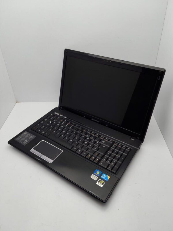 Ноутбук Lenovo G560 / 15.6" (1366x768) TN / Intel Core i5-480M (2 (4) ядра по 2.66 - 2.93 GHz) / 6 GB DDR3 / 500 GB HDD / nVidia GeForce 310M, 1 GB GDDR3, 64-bit / WebCam - Зображення 4