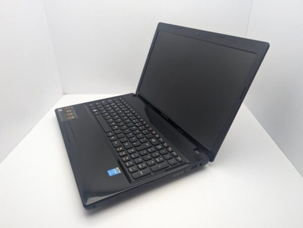 Ноутбук Lenovo G580 / 15.6" (1366x768) TN / Intel Pentium B960 (2 ядра по 2.2 GHz) / 6 GB DDR3 / 500 GB HDD / Intel HD Graphics / WebCam - Зображення 4