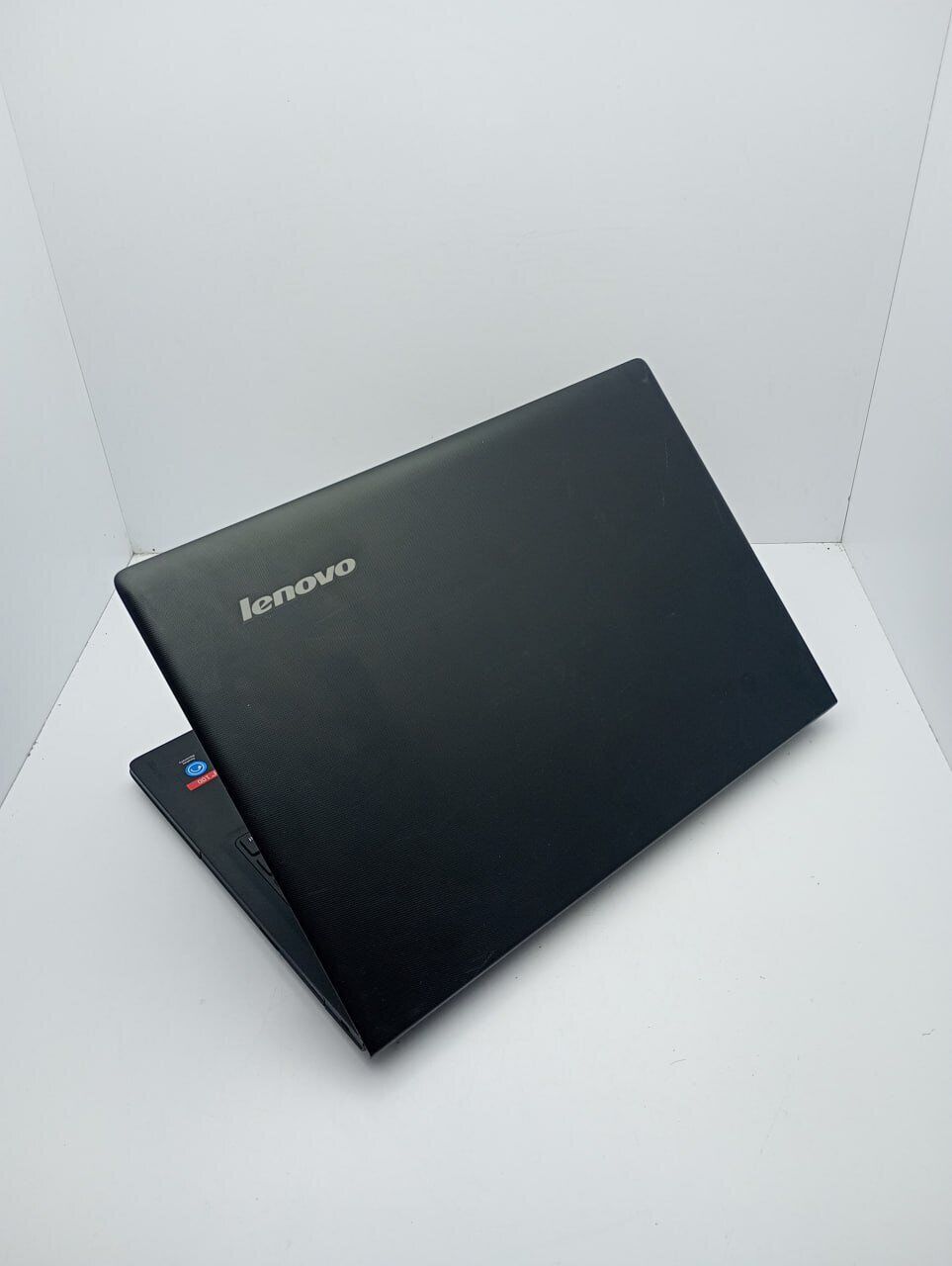 Ноутбук Lenovo IdeaPad 100-15 / 15.6" (1366x768) TN / Intel Core i3-5005U (2 (4) ядра по 2.0 GHz) / 4 GB DDR3 / 120 GB SSD / Intel HD Graphics 5500 / WebCam - Зображення 8