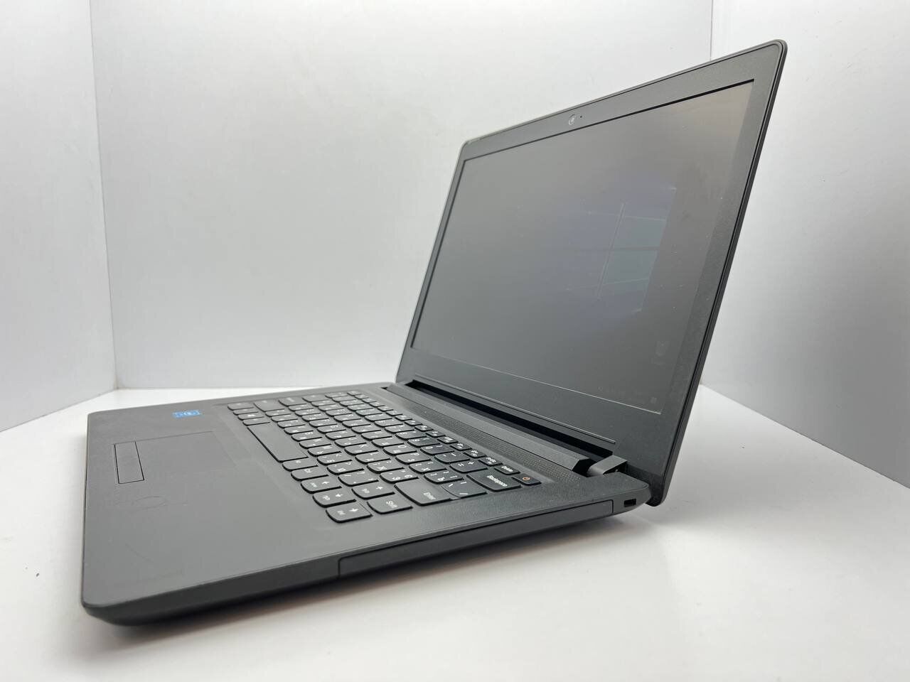 Ноутбук Lenovo Ideapad 110-14IBR / 14" (1366x768) TN / Intel Celeron N3060 (2 (дра по 1.6 - 2.48 GHz) / 2 GB DDR3 / 120 GB HDD / Intel HD Graphics 400 / WebCam - Зображення 4