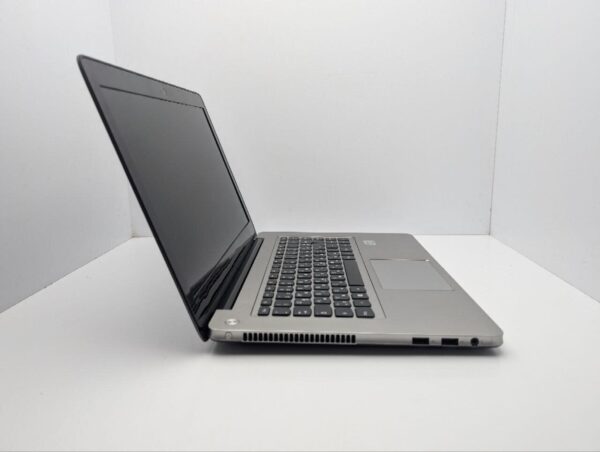 Ноутбук Lenovo IdeaPad U410 / 14" (1366x768) TN / Intel Core i5-3317U (2 (4) ядра по 1.7 - 2.6 GHz) / 8 GB DDR3 / 240 GB SSD / nVidia GeForce GT 610M, 1 GB DDR3, 64-bit / WebCam - Зображення 3