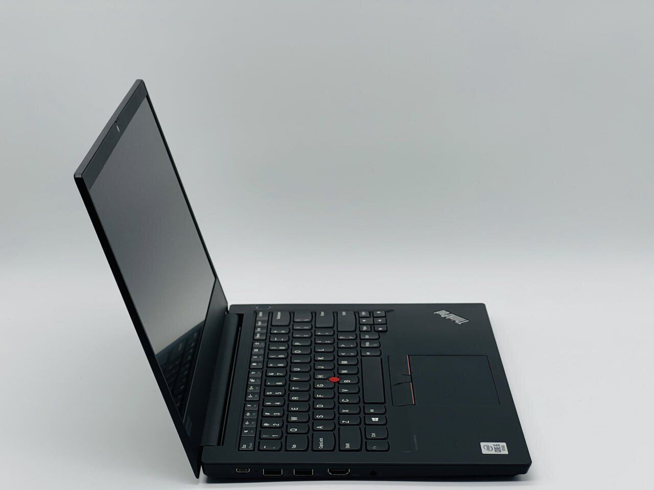 Ноутбук Lenovo ThinkPad E14 / 14" (1920x1080) IPS / Intel Core i5-10210U (4 (8) ядра по 1.6 - 4.2 GHz) / 8 GB DDR4 / 240 GB SSD / Intel UHD Graphics / WebCam - Зображення 3