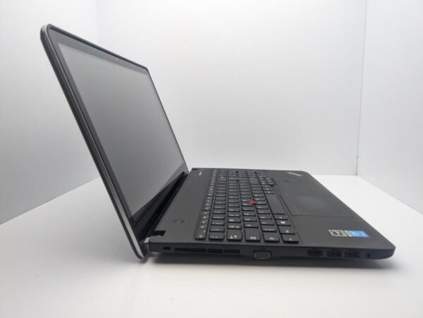Ноутбук Lenovo ThinkPad Edge E540 / 15.6" (1366x768) TN Touch / Intel Core i7-4712MQ (4 (8) ядра по 2.3 - 3.3 GHz) / 8 GB DDR3 / 256 GB SSD / Intel HD Graphics 4600 / WebCam / Без АКБ - Зображення 5