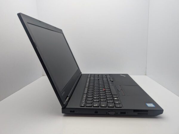 Ноутбук Lenovo ThinkPad L560 / 15.6" (1366x768) TN / Intel Core i5-6300U (2 (4) ядра по 2.4 - 3.0 GHz) / 6 GB DDR3 / 128 GB SSD / Intel HD Graphics 520 / WebCam - Зображення 5