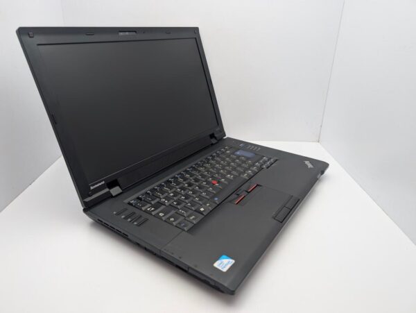 Ноутбук Lenovo ThinkPad SL510 / 15.6" (1366x768) TN / Intel Pentium T4500 (2 ядра по 2.3 GHz) / 6 GB DDR3 / 320 GB HDD / Intel HD Graphics / WebCam / АКБ не тримає - Зображення 3