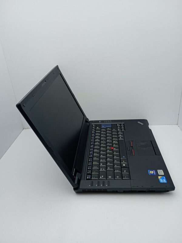 Ноутбук Lenovo ThinkPad T412 / 14" (1366x768) TN / Intel Core i5-520M (2 (4) ядра по 2.4 - 2.93 GHz) / 6 GB DDR3 / 250 GB HDD / Intel HD Graphics / WebCam / Без АКБ - Зображення 5