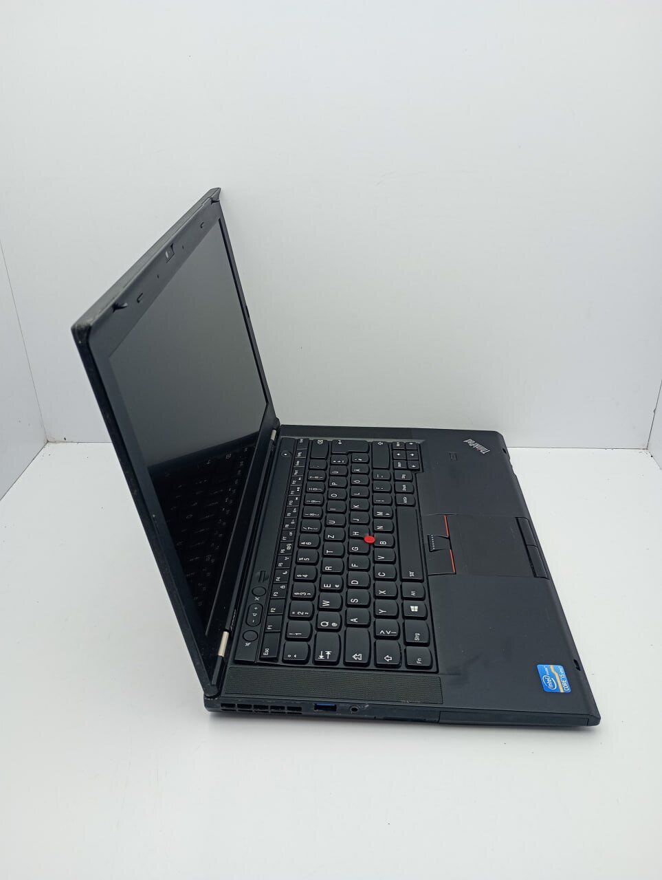 Ноутбук Lenovo ThinkPad T430 / 14" (1600x900) TN / Intel Core i5-3320M (2 (4) ядра по 2.6 - 3.3 GHz) / 6 GB DDR3 / 750 GB HDD / nVidia NVS 5200M, 1 GB GDDR5, 64-bit / WebCam - Зображення 3