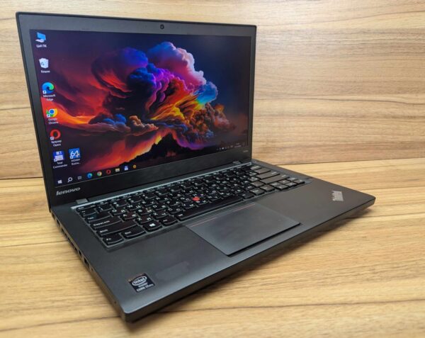Ноутбук Lenovo ThinkPad T440s / 14" (1600x900) TN / Intel Core i7-4600U (2 (4) ядра по 2.1 - 3.3 GHz) / 8 GB DDR3 / 256 GB SSD / Intel HD Graphics 4400 / WebCam / Fingerprint / Windows 10 - Зображення 4