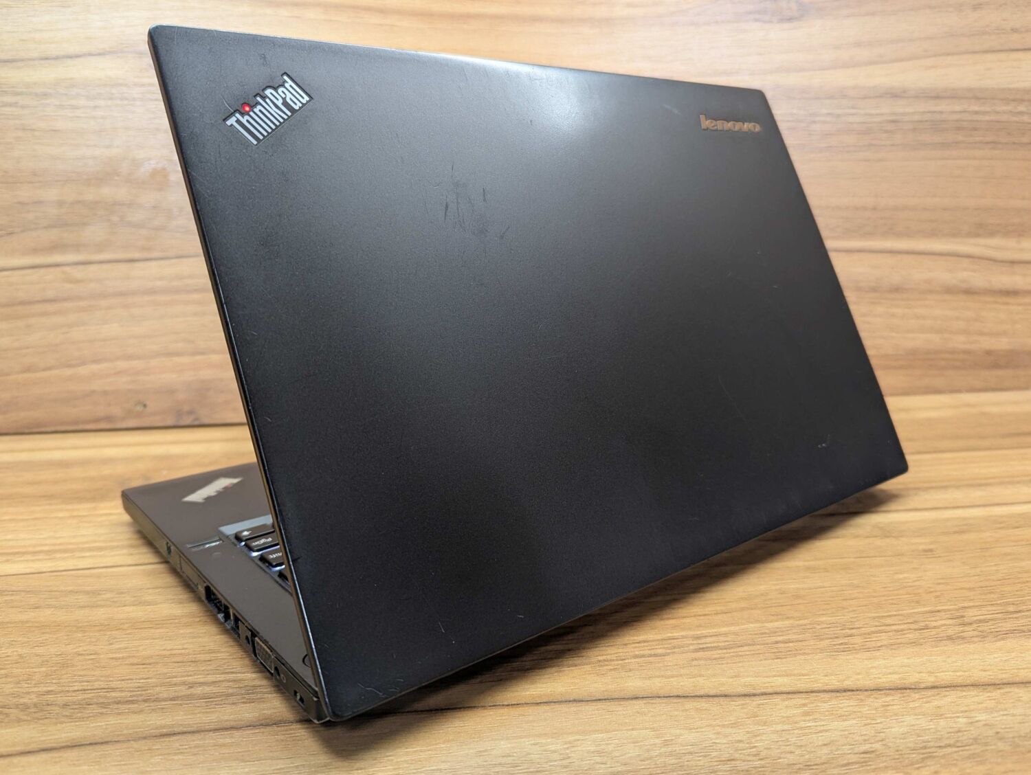 Ноутбук Lenovo ThinkPad T440s / 14" (1920x1080) IPS / Intel Core i7-4600U (2 (4) ядра по 2.1 - 3.3 GHz) / 8 GB DDR3 / 256 GB SSD / Intel HD Graphics 4400 / WebCam / TouchID / Windows 10 - Зображення 7