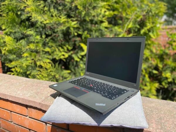 Ноутбук Lenovo ThinkPad T460 / 14" (1920x1080) IPS / Intel Core i5-6300U (2 (4) ядра по 2.4 - 3.0 GHz) / 8 GB DDR3 / 128 GB SSD / Intel HD Graphics 520 / WebCam / HDMI / Windows 10 - Зображення 5