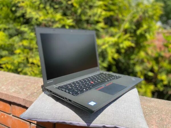 Ноутбук Lenovo ThinkPad T460 / 14" (1920x1080) IPS / Intel Core i5-6300U (2 (4) ядра по 2.4 - 3.0 GHz) / 8 GB DDR3 / 128 GB SSD / Intel HD Graphics 520 / WebCam / HDMI / Windows 10 - Зображення 7