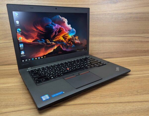 Ноутбук Lenovo ThinkPad T460 / 14" (1920x1080) IPS / Intel Core i7-6600U (2 (4) ядра по 2.6 - 3.4 GHz) / 8 GB DDR4 / 240 GB SSD / Intel HD Graphics 520 / WebCam / TouchID / Windows 10 - Зображення 4
