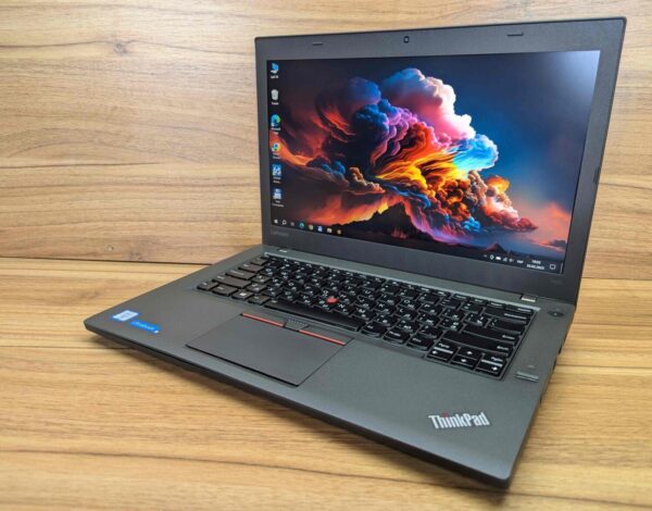 Ноутбук Lenovo ThinkPad T460 / 14" (1920x1080) IPS / Intel Core i7-6600U (2 (4) ядра по 2.6 - 3.4 GHz) / 8 GB DDR4 / 240 GB SSD / Intel HD Graphics 520 / WebCam / TouchID / Windows 10 - Зображення 5