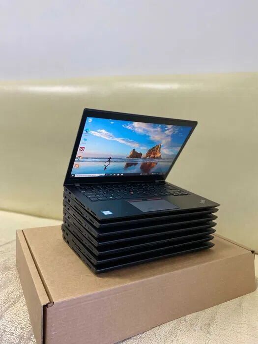Ноутбук Lenovo ThinkPad T460s / 14" (1920x1080) IPS / Intel Core i5-6300U (2 (4) ядра по 2.4 - 3.0 GHz) / 8 GB DDR4 / 256 GB SSD / Intel HD Graphics 520 / WebCam / HDMI / Два АКБ / Windows 10 Pro - Зображення 6