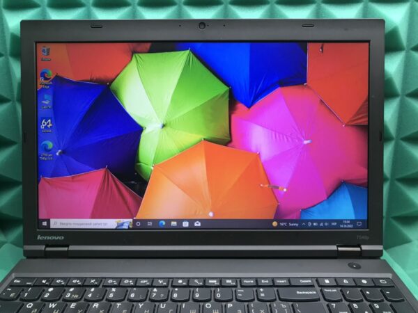 Ноутбук Lenovo ThinkPad T540p / 15.6" (1366x768) TN / Intel Core i5-4300M (2 (4) ядра по 2.6 - 3.3 GHz) / 4 GB DDR3 / 180 GB SSD / Intel HD Graphics 4600 / WebCam / DVD-RW / Fingerprint / miniDP - Зображення 4