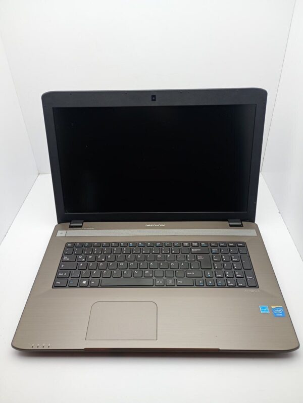 Ноутбук Medion Akoya / 17.3" (1600x900) TN / Intel Celeron N2930 (4 (4) ядра по 2.16 GHz) / 8 GB DDR3 / 320 GB HDD / Intel HD Graphics / WebCam / HDMI / Акб відсутня - Зображення 2