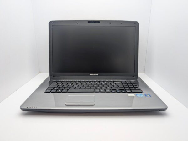 Ноутбук Medion Akoya E7222 / 17.3" (1600x900) TN / Intel Core i3-2350M (2 (4) ядра по 2.3 GHz) / 6 GB DDR3 / 240 GB SSD / Intel HD Graphics 3000 / WebCam / АКБ не тримає - Зображення 7