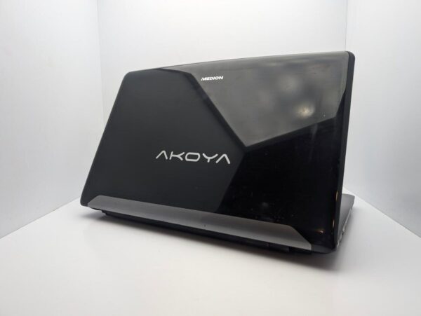 Ноутбук Medion Akoya E7222 / 17.3" (1600x900) TN / Intel Core i3-2350M (2 (4) ядра по 2.3 GHz) / 6 GB DDR3 / 240 GB SSD / Intel HD Graphics 3000 / WebCam / АКБ не тримає - Зображення 8