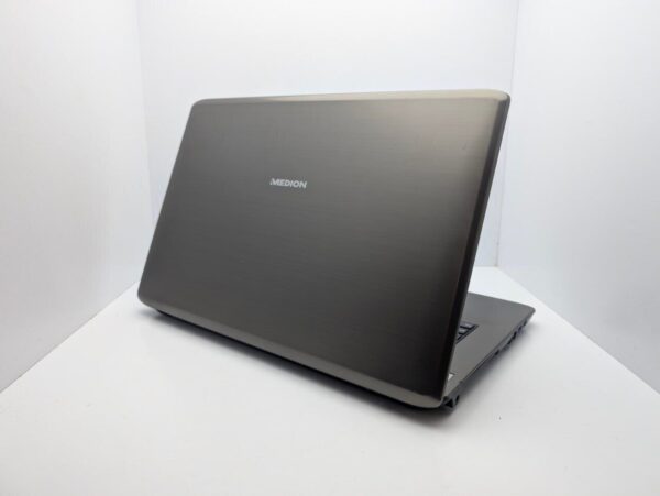 Ноутбук Medion Akoya E7225 / 17.3" (1600x900) TN / Intel Celeron N2940 (4 ядра по 1.83 - 2.25 GHz) / 6 GB DDR3 / 128 GB SSD / Intel HD Graphics / WebCam - Зображення 8