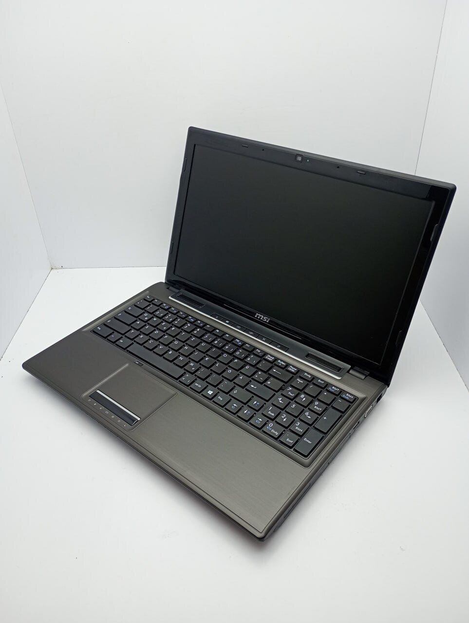 Ноутбук MSI CX61 / 15.6" (1366x768) TN / Intel Core i3-4000M (2 (4) ядра по 2.4 GHz) / 6 GB DDR3 / 500 GB HDD / Intel HD Graphic 4600 / WebCam - Зображення 7