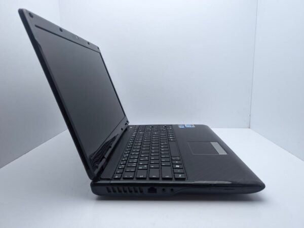 Ноутбук MSI CX63 / 15.6" (1366x768) TN / Intel Core i5-460M (2 (4) ядра по 2.53 - 2.8GHz) / 6 GB DDR3 / 500 GB HDD / nVidia GeForce 310M, 1 GB GDDR3, 64-bit / WebCam - Зображення 5