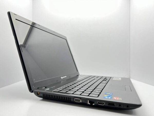 Ноутбук Packard Bell Easy Note TK85 / 15.6" (1366x768) TN / Intel Core i5-450M (2 (4) ядра по 2.4 - 2.66 GHz) / 4 GB DDR3 / 500 GB HDD / AMD Radeon HD 5470, 512 MB, GDDR5, 64-bit - Зображення 3
