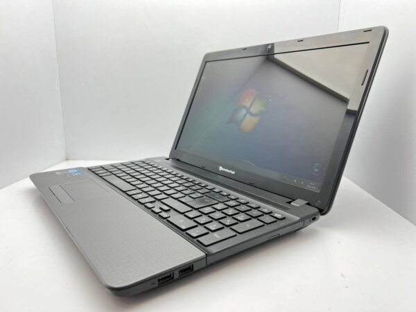 Ноутбук Packard Bell EasyNote TS1HR / 15.6" (1366x768) TN / Intel Core i5-2430M (2 (4) ядра по 2.4 - 3.0 GHz) / 4 GB DDR3 / 500 GB HDD / nVidia GeForce GT 540M, 1 GB DDR3, 128-bit / WebCam - Зображення 4