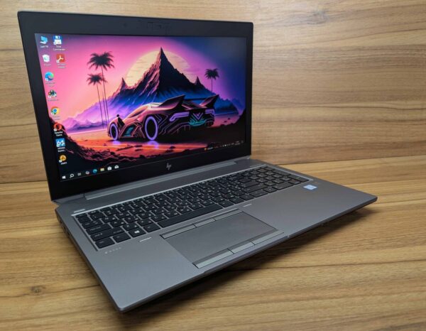 Ноутбук робоча станція HP zBook 15 G5 / 15.6" (1920x1080) IPS / Intel Core i5-8300H (4 (8) ядра по 2.3 - 4.0 GHz) / 16 GB DDR4 / 480 GB SSD / Intel UHD Graphics 630 / WebCam / Fingerprint / Windows 10 - Зображення 4