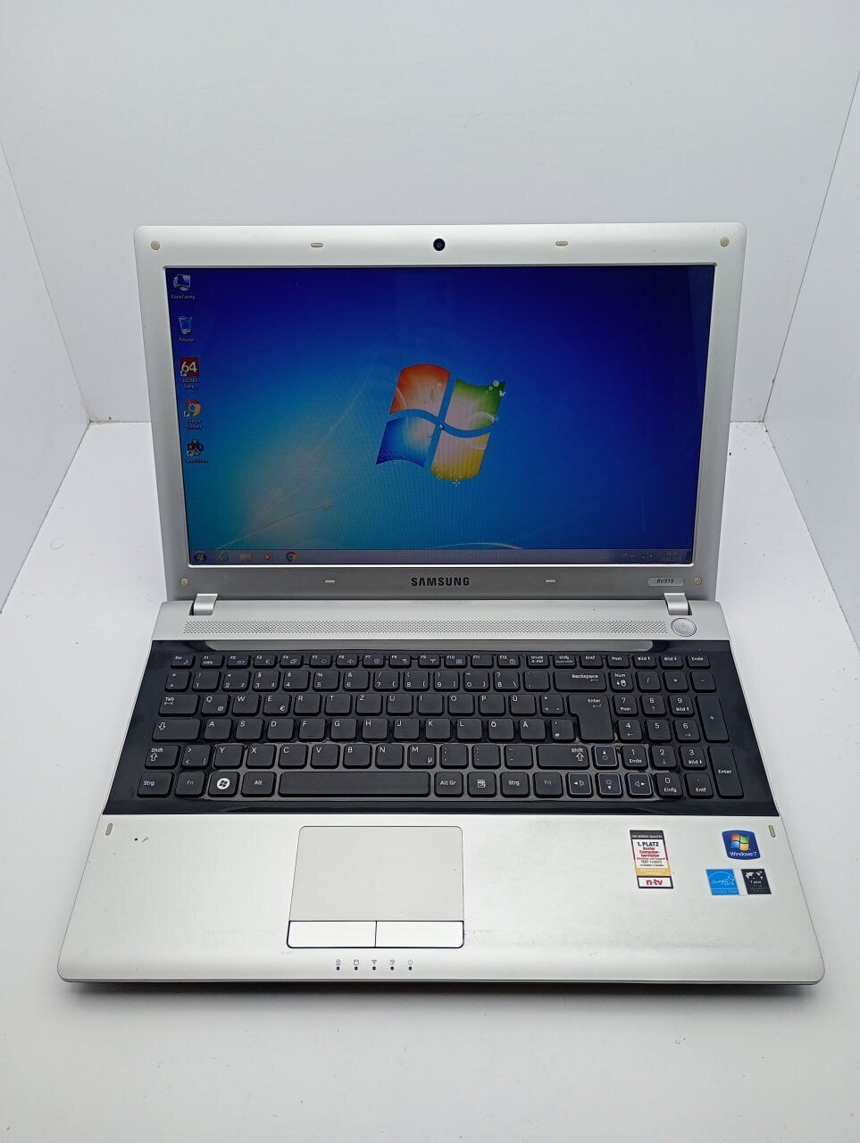 Ноутбук Samsung RV515 / 15.6" (1366x768) TN / AMD E-450 (2 ядра по 1.65 GHz) / 6 GB DDR3 / 120 GB SSD / AMD Radeon HD6320 / WebCam - Зображення 7