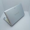 Ноутбук Sony VPC156 / 15.6" (1366x768) TN / Intel Core i3-380M (2 (4) ядра по 2.53 GHz) / 6 GB DDR3 / 320 GB HDD / AMD Mobility Radeon HD 5000 / WebCam - Зображення 8