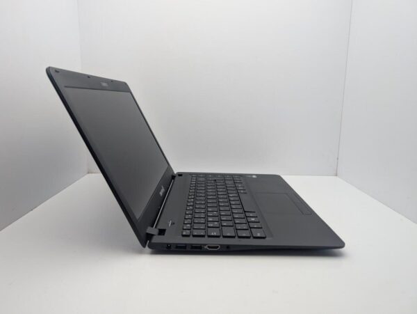Ноутбук Terra Mobile 1415 / 14" (1366x768) TN / Intel Celeron N2840 (2 ядра по 2.16 - 2.58 GHz) / 4 GB DDR3 / 120 GB SSD / Intel HD Graphics / WebCam - Зображення 5