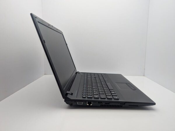 Ноутбук Terra Mobile 1512 / 15.6" (1366x768) TN / Intel Celeron 1037U (2 ядра по 1.8 GHz) / 6 GB DDR3 / 128 GB SSD / Intel HD Graphics 2500 / WebCam - Зображення 5