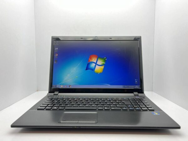 Ноутбук Terra Mobile 1528 / 15.6" (1366x768) TN / Intel Pentium B940 (2 ядра по 2.0 GHz) / 4 GB DDR3 / 320 GB HDD / Intel HD Graphics / WebCam - Зображення 2
