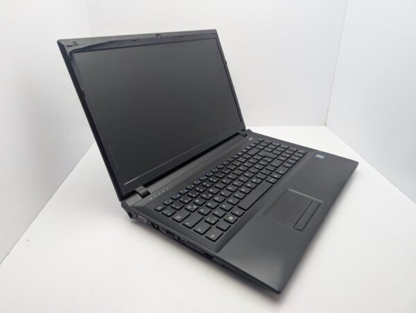 Ноутбук Terra Mobile 1528 / 15.6" (1366x768) TN / Intel Pentium B940 (2 ядра по 2.0 GHz) / 6 GB DDR3 / 320 GB HDD / Intel HD Graphics / WebCam - Зображення 3
