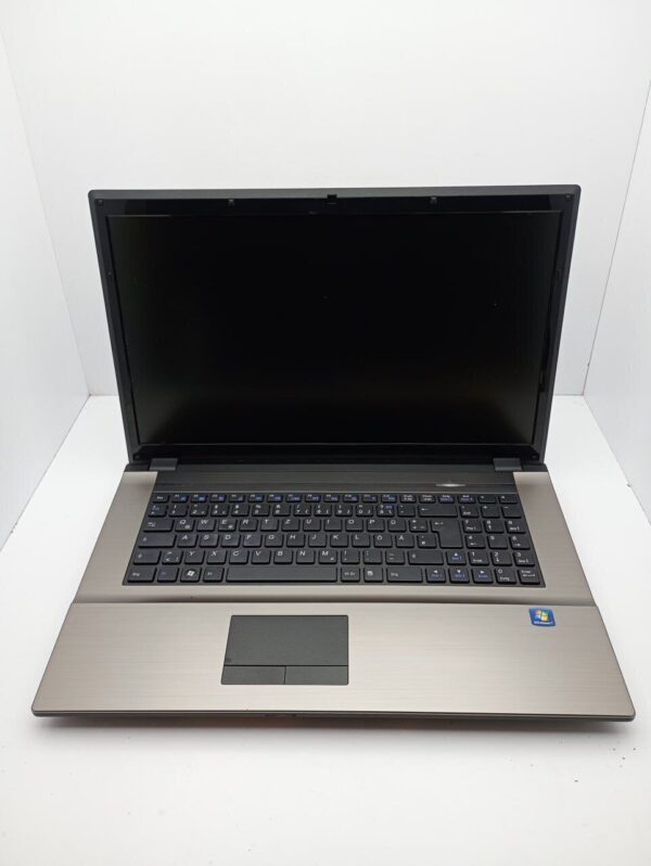 Ноутбук Terra Mobile / 17.3" (1600x900) TN / Intel Core i3-3120M (2 (4) ядра по 2.5 GHz) / 6 GB DDR3 / 500 GB HDD / Intel HD Graphics 4000 / WebCam - Зображення 2