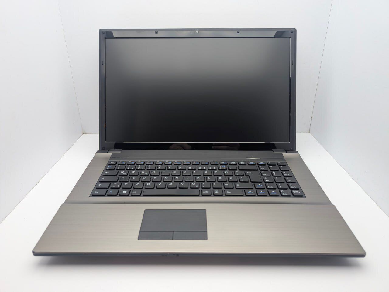 Ноутбук Terra Mobile 1712 / 17.3" (1600x900) TN / Intel Celeron 1037U (2 ядра по 1.8 GHz) / 6 GB DDR3 / 1000 GB HDD / Intel HD Graphics 2500 / WebCam - Зображення 7