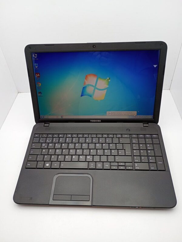 Ноутбук Toshiba C50 / 15.6" (1366x768) TN / AMD E2-1800 (2 ядра по 1.7 GHz) / 6 GB DDR3 / 320 GB HDD / AMD Radeon HD 8240 Graphics / WebCam - Зображення 7