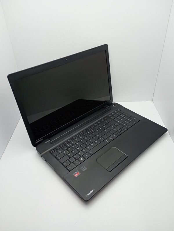 Ноутбук Toshiba Satellite C70 / 15.6" (1600x900) TN / AMD A6-5200 (4 ядра по 2 GHz) / 6 GB DDR3 / 320 GB HDD / ATI Radeon HD 8400 / Web-cam / HDMI / USB 3.0 - Зображення 5