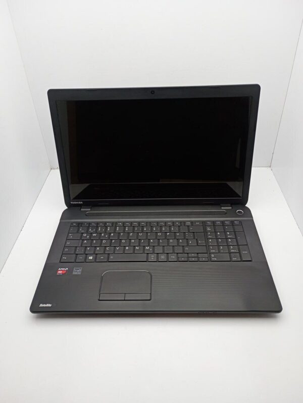 Ноутбук Toshiba Satellite C70 / 15.6" (1600x900) TN / AMD A6-5200 (4 ядра по 2 GHz) / 6 GB DDR3 / 320 GB HDD / ATI Radeon HD 8400 / Web-cam / HDMI / USB 3.0 - Зображення 2