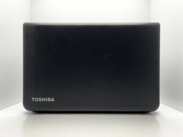 Ноутбук Toshiba Satellite C70D-B / 15.6" (1600x900) TN / AMD A4-6210 (4 ядра по 1.8 GHz) / 4 GB DDR3 / 1000 GB HDD / AMD Radeon R3 Graphics / WebCam / АКБ не тримає - Зображення 5