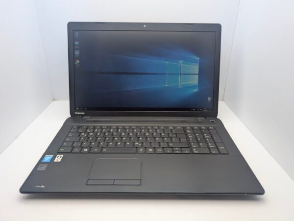 Ноутбук Toshiba Satellite PRO C70-B / 17.3" (1600x900) TN / Intel Core i3-4005U (2 (4) ядра по 1.7 GHz) / 6 GB DDR3 / 500 GB HDD / Intel HD Graphics 4400 / WebCam - Зображення 2