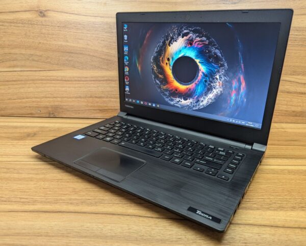 Ноутбук Toshiba Tecra C40-D / 14" (1366x768) TN / Intel Core i5-7200U (2 (4) ядра по 2.5 - 3.1 GHz) / 8 GB DDR3 / 240 GB SSD / Intel HD Graphics 620 / HDMI / Windows 10 - Зображення 5