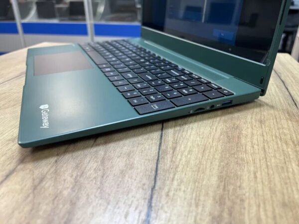 Новий ультрабук Gateway GWTN156-12GR / 15.6" (1920x1080) IPS / AMD Ryzen 3 3250U (2 (4) ядра по 2.6 - 3.5 GHz) / 4 GB DDR4 / 128 GB SSD / AMD Radeon RX Vega 3 Graphics / WebCam / HDMI - Зображення 5